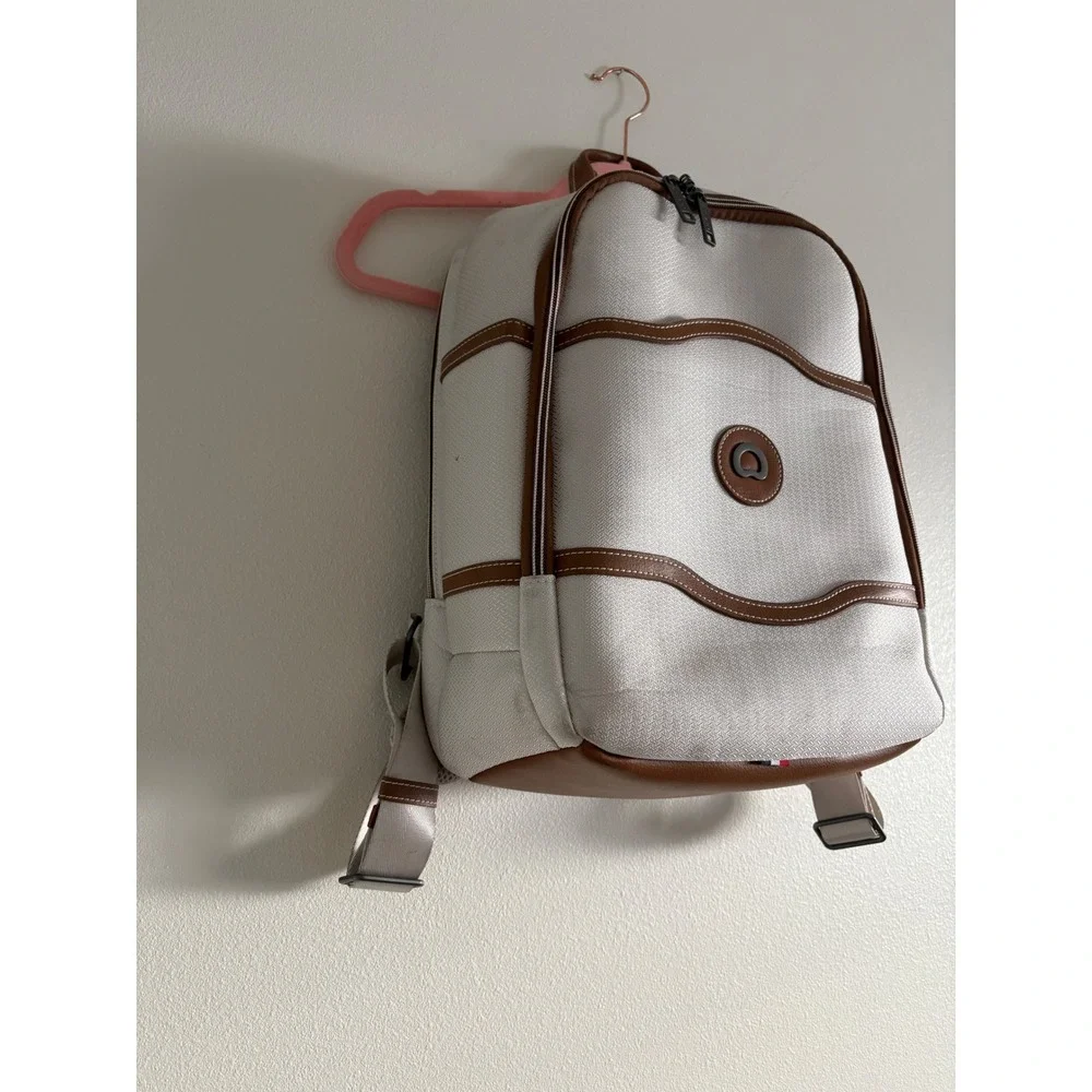 Delsey Paris Chatelet Air 2.0 Laptop Backpack Angora White Vegan Leather Trim